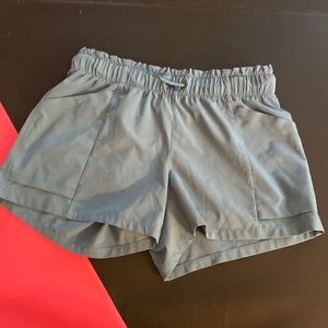 Athleta comfy shorts😄😄😄